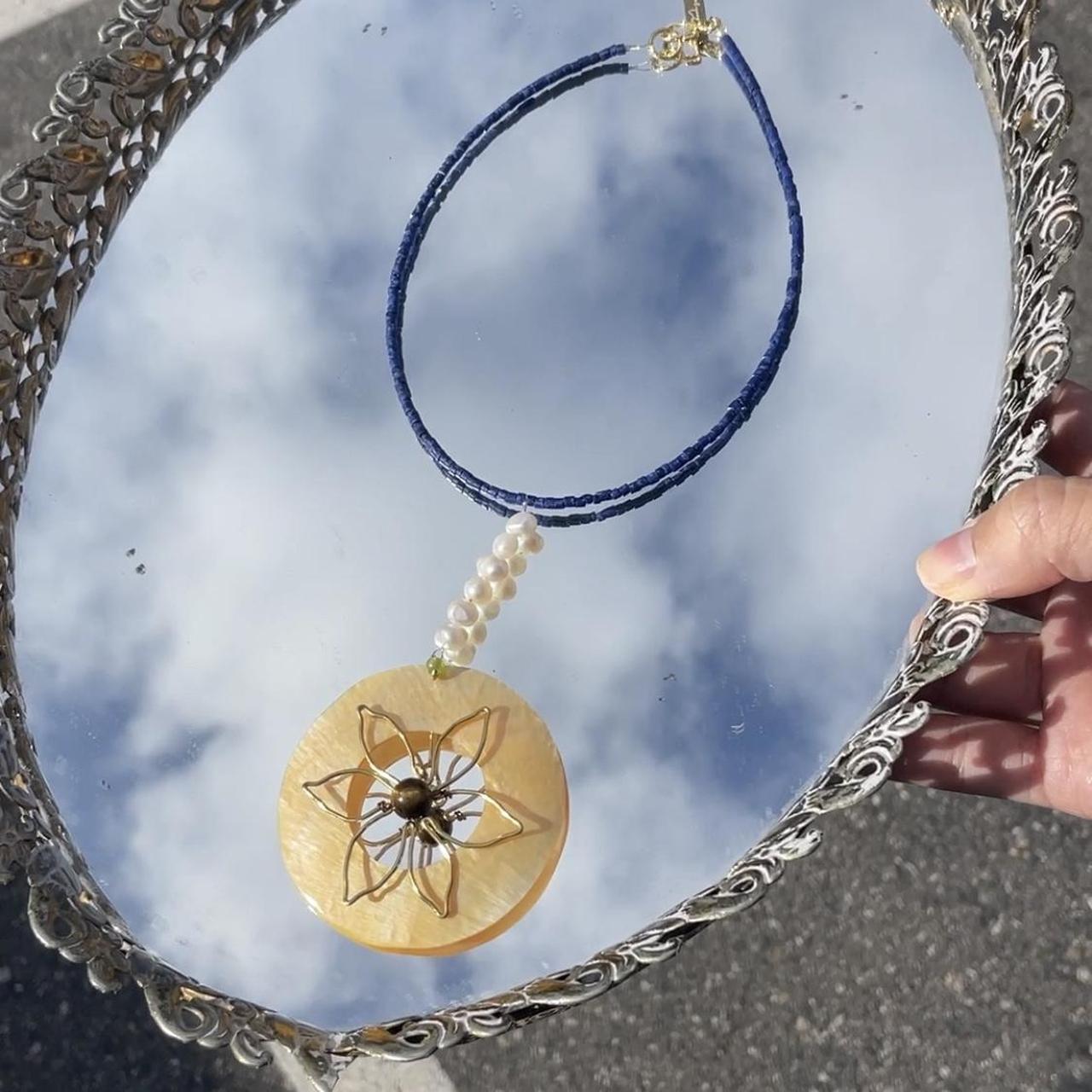 Big Flower Beads Necklace