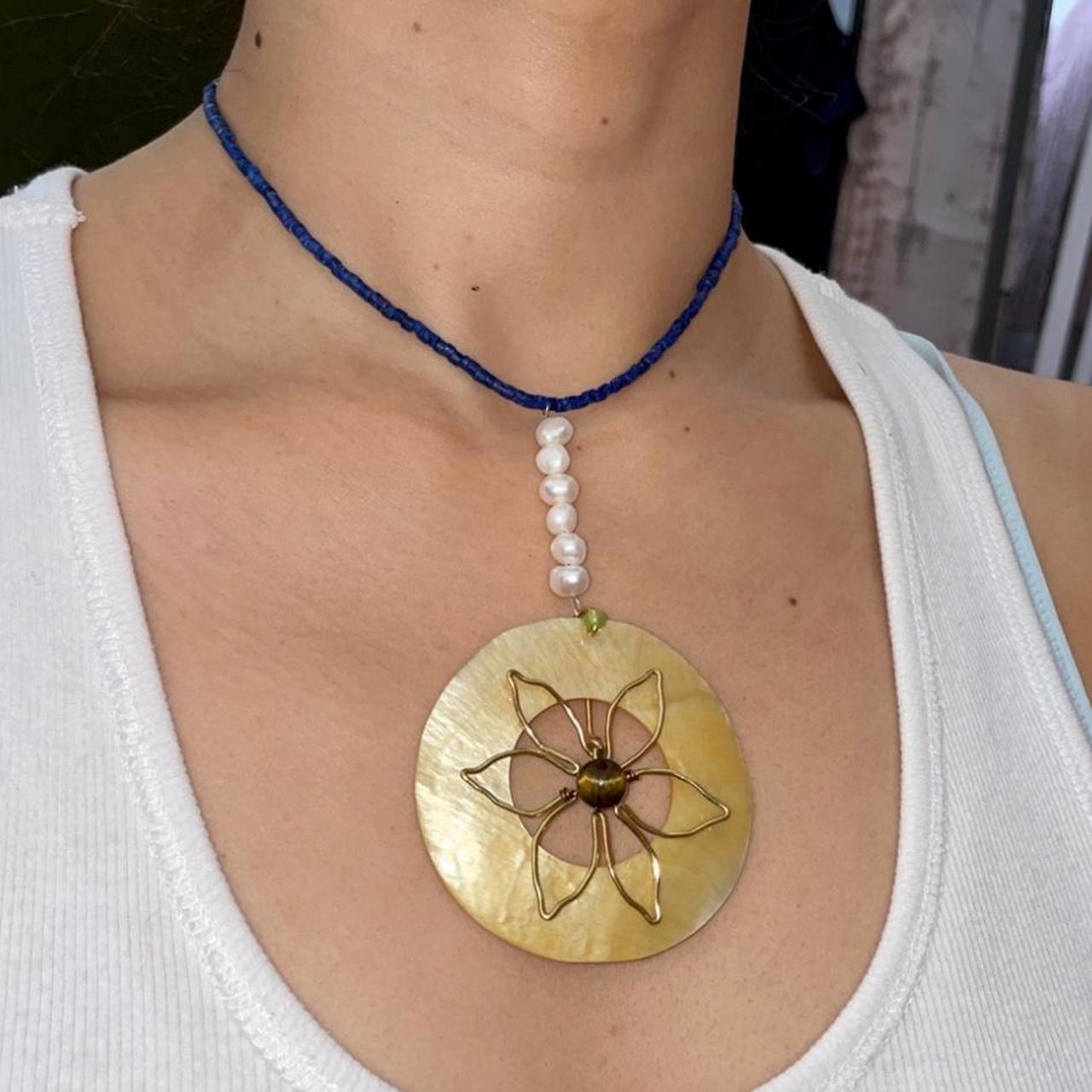 Big Flower Beads Necklace