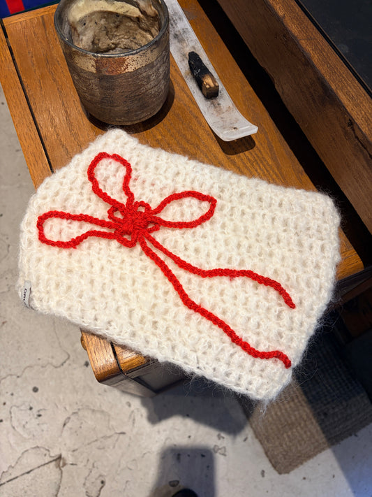 Lucky Knot Kitty Hat