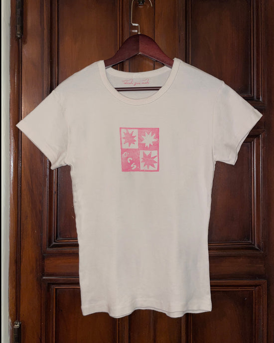 Stamped signature baby tee | Pink